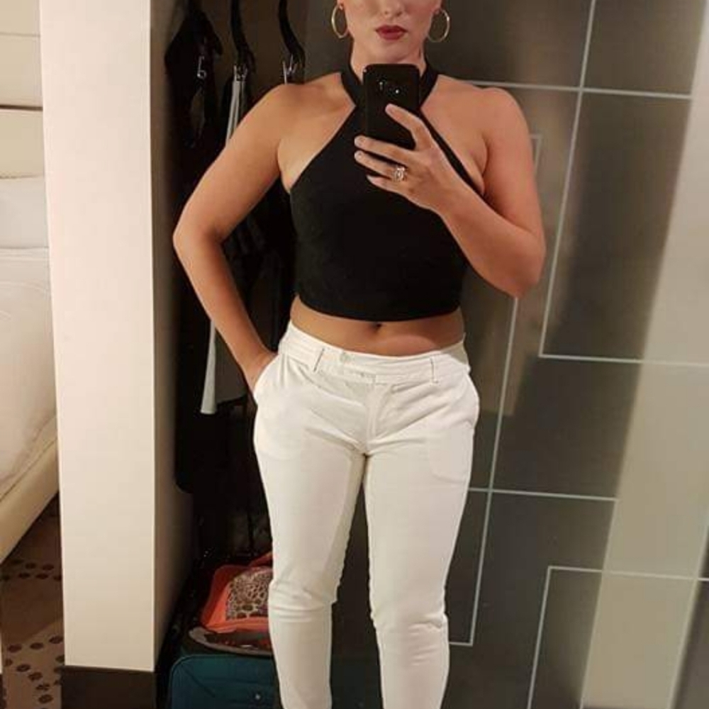 Stunning Bebe halter crop top size 8
